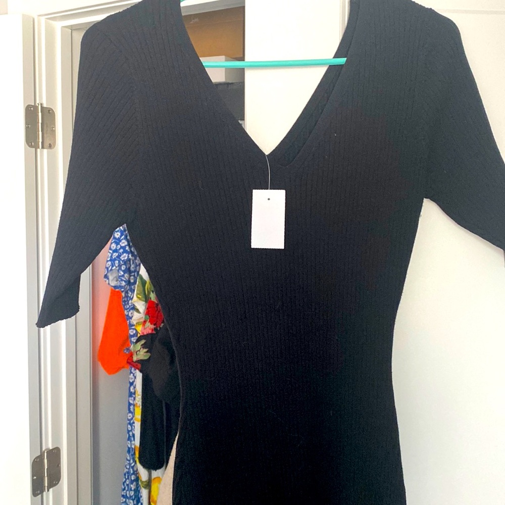 Black Bodycon Quarter sleeve Dress with tag